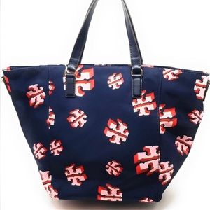 NWOT Tory Burch Crossbody/Tote!